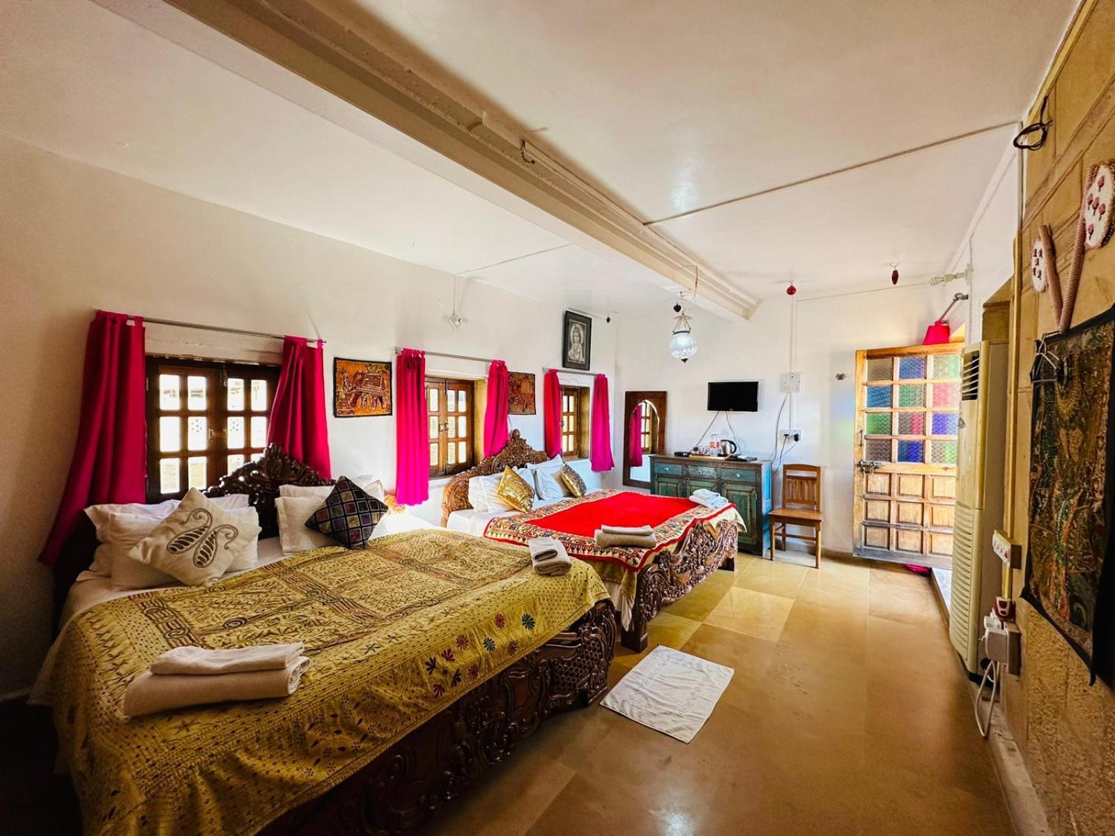Hotel Victoria Jaisalmer Exterior photo